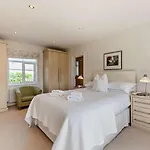 2 Bed In Oc-lcc47