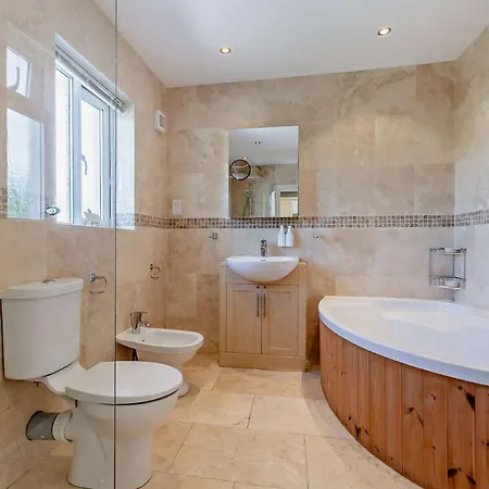 Prázdninový dům 2 Bed In Oc-lcc47 *