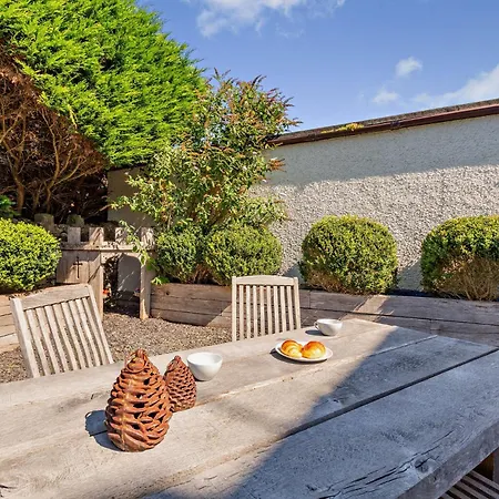 Dom wakacyjny 2 Bed In Lcc47